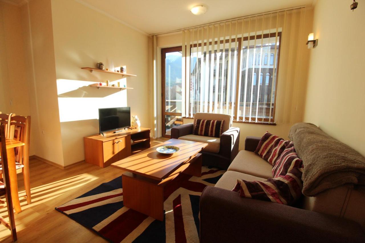 2 Bedroom Near Gondola